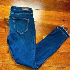 Hollister Super Skinny Jeans